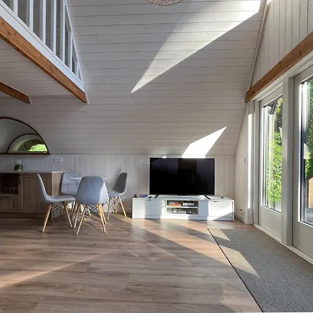 Roo Chalet